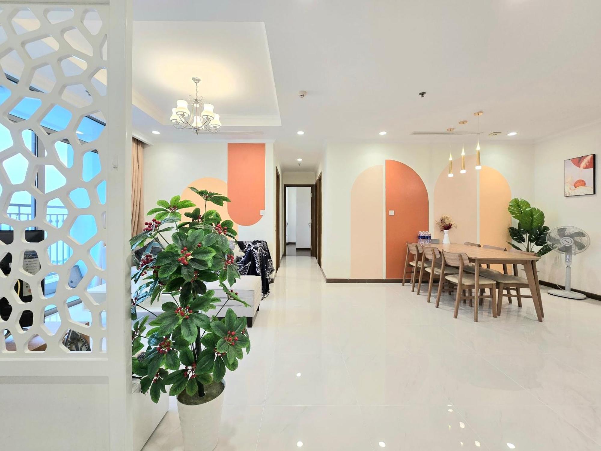 Apartment Vinhomes Romantic Ho Chi Minh City