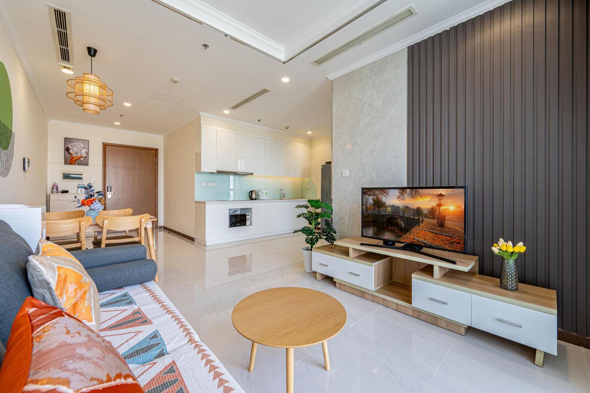 Vinhomes Romantic Apartment