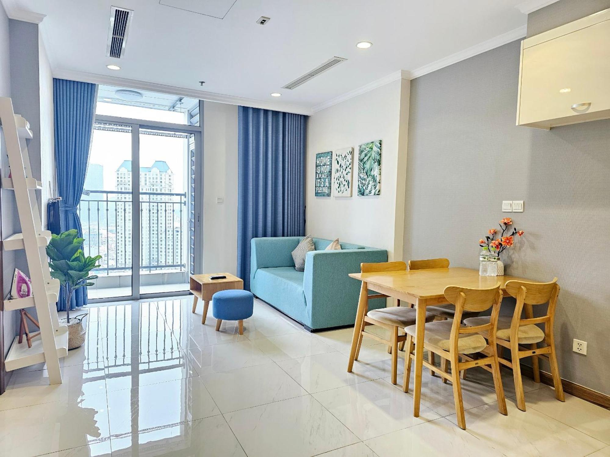 Apartment Vinhomes Romantic Ho Chi Minh City